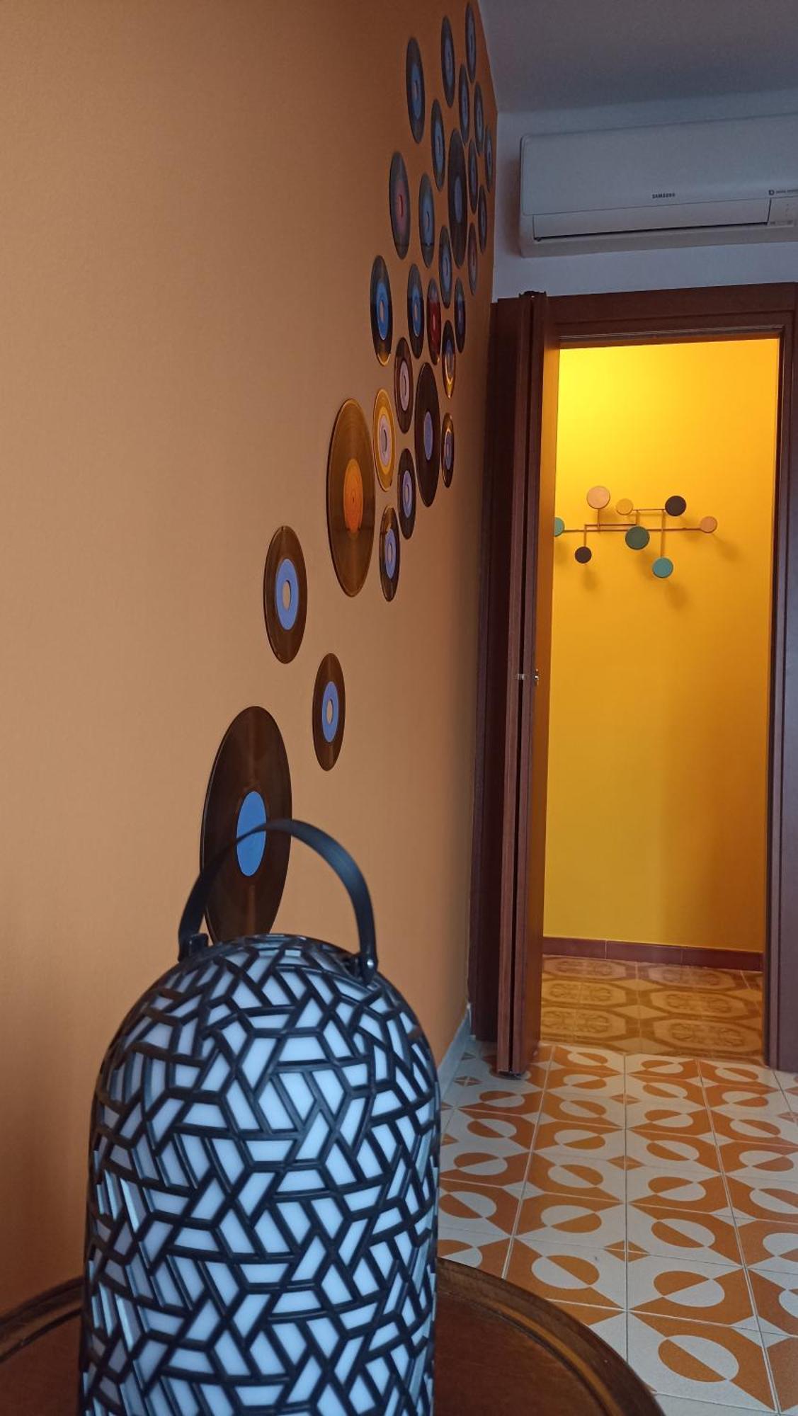 Apartment Yellow Submarine Milan